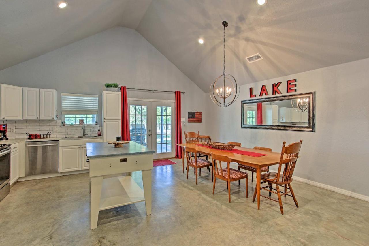 Kingston Modern Retreat With Gas Grill - Walk To Lake Texoma! מראה חיצוני תמונה